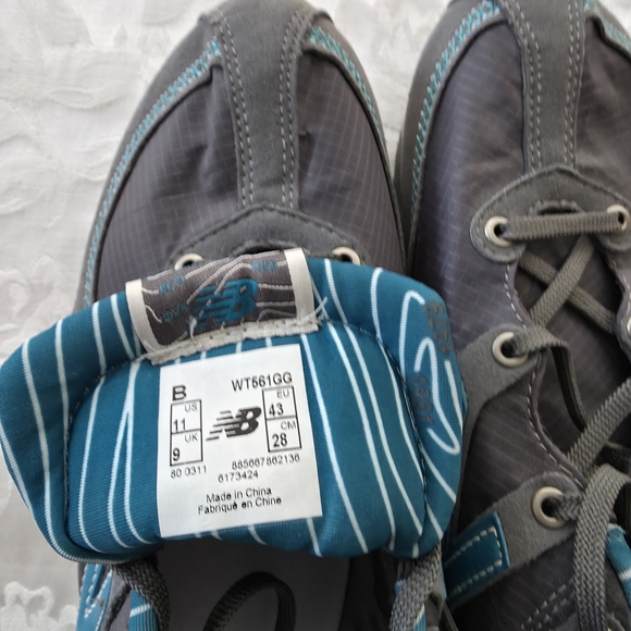 New Balance Gray and Teal Sneakers - Picture 4 of 5